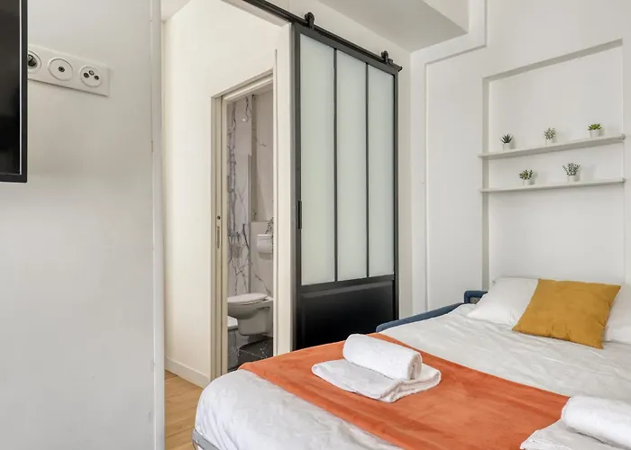 New And Quiet 1 Bdr Flat In The Heart Of Paris 12